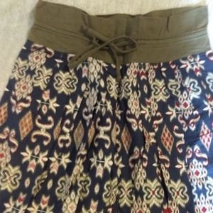 Beautiful, comfy and light lounge pants